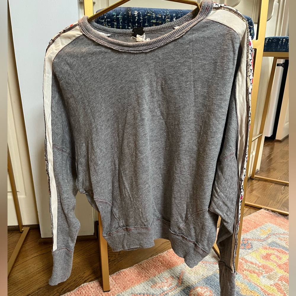 Free People/We the Free gray long sleeve top